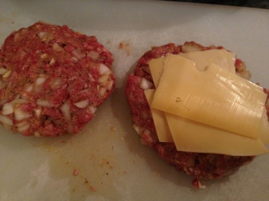 Inside-out Cheeseburger